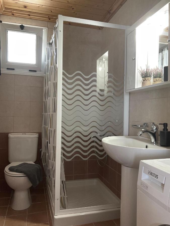 Vlastaras Apartment Sivota  Bilik gambar